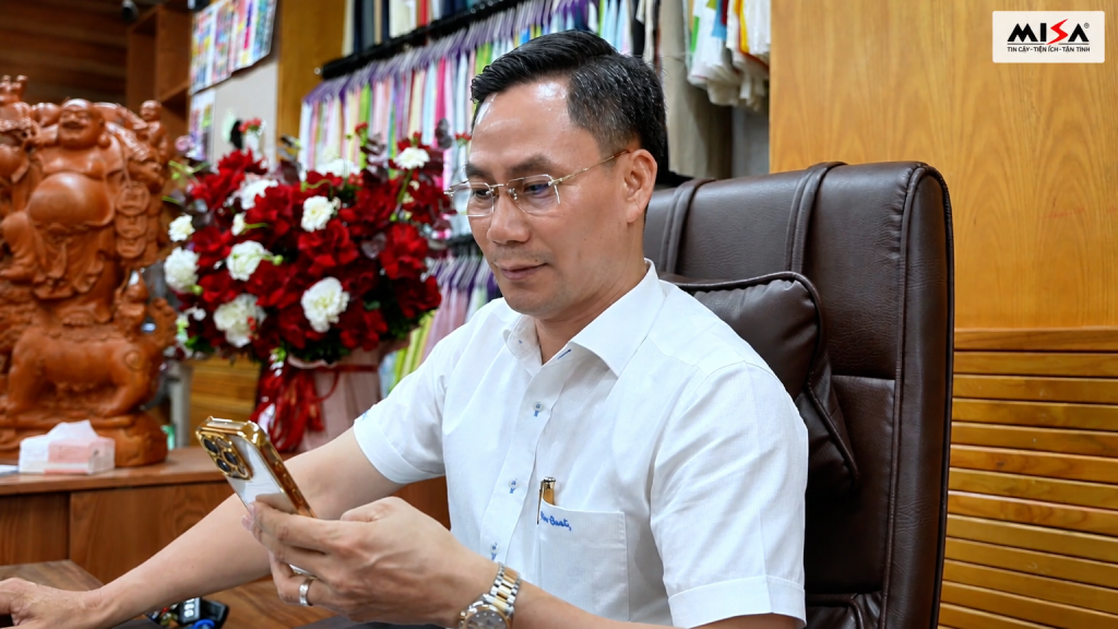 xem trên điện thoại