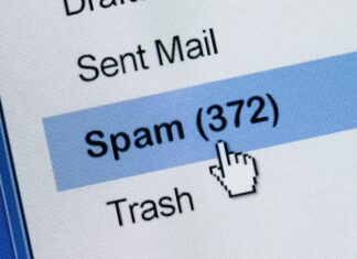 mail không vào spam