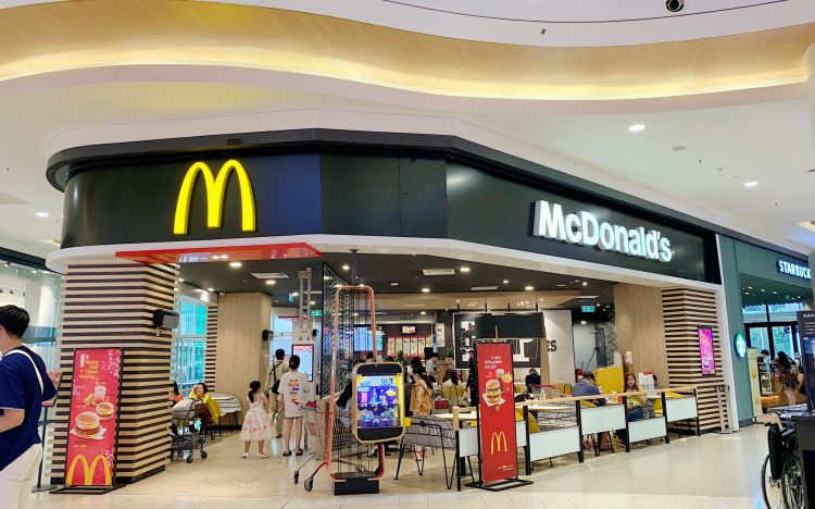 Phân tích điểm yếu chiến lược Marketing Mix của McDonald’s
