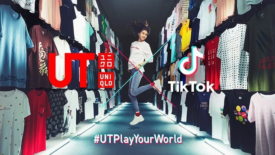 Chiến dịch #UTPlayYourWorld đánh dấu sự hợp tác chính thức giữa Uniqlo và Tiktok (Nguồn: Uniqlo)