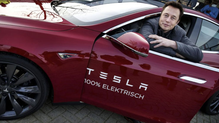 Elon Musk - nhân vật trung tâm của Tesla