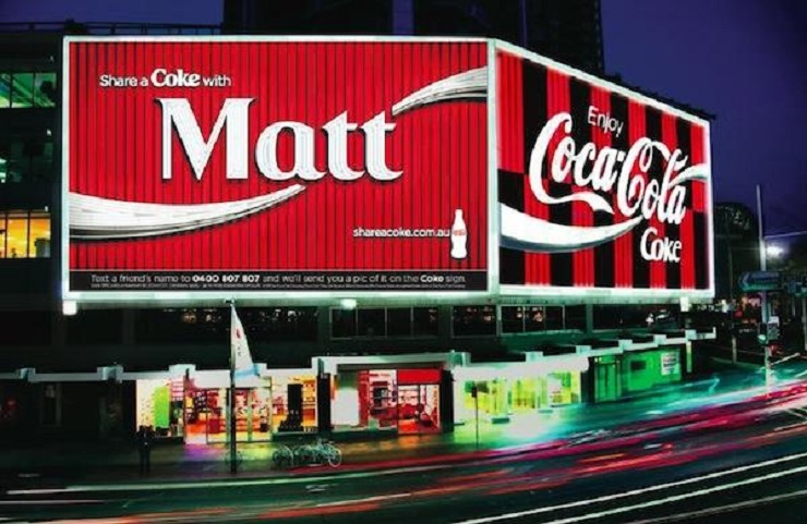 Chiến dịch Share a Coke xuất hiện trên biển quảng cáo ngoài trời tại nước Úc (nguồn: marketingmag.com.au)