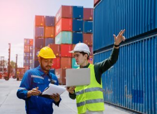 Quy trình mua hàng quốc tế: 8 bước giúp doanh nghiệp kiểm soát hoạt động thu mua ví dụ phân phối trong chuỗi cung ứng