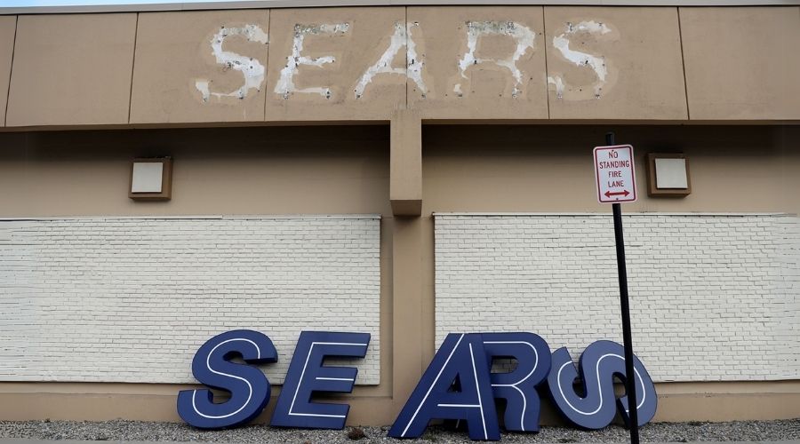 Quản trị bán hàng kém hiệu quả là một lý do khiến Sears phá sản trong chớp mắt.