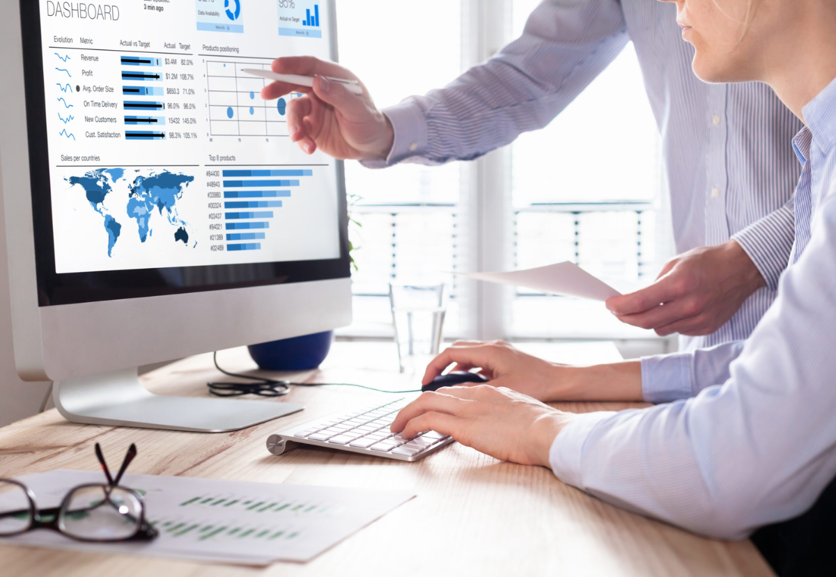 phần mềm đánh giá nhân viên bằng ai