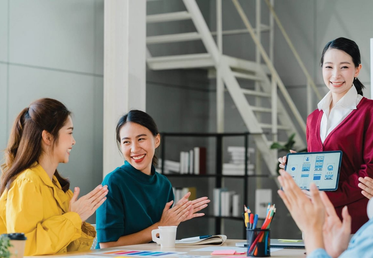 thông báo khen thưởng nhân viên xuất sắc